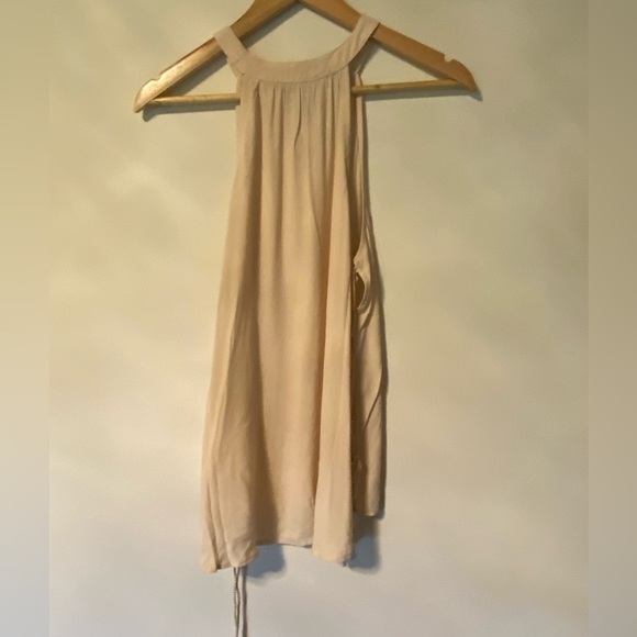 Doe & Rae cream top with lace up sides - Picture 6 of 9